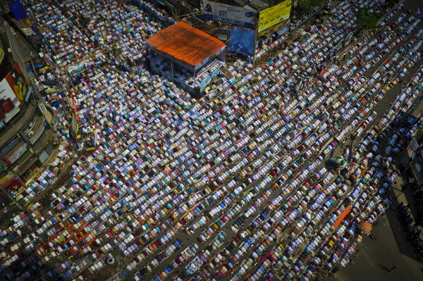 عکسهای برگزیده جشنواره آریانو ۲۰۱۳ Pray