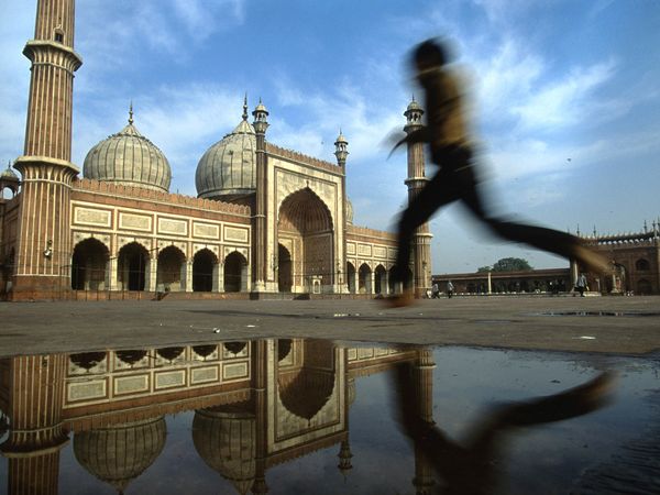 delhi-jama-masjid_1870_600x450