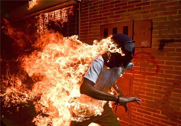 13970126000823 PhotoL